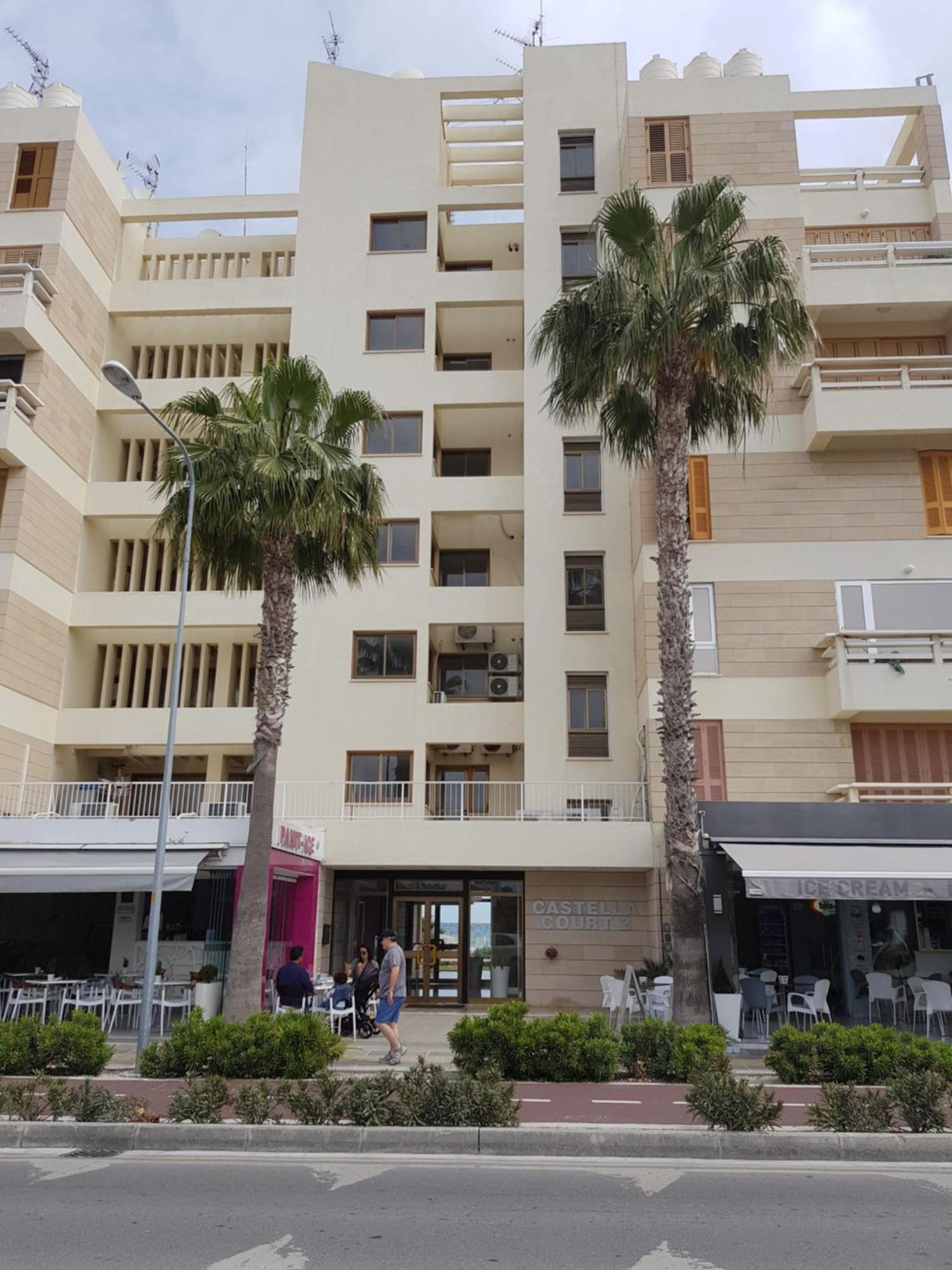 Haig'S Dream Flat On The Beach Larnaca Ngoại thất bức ảnh